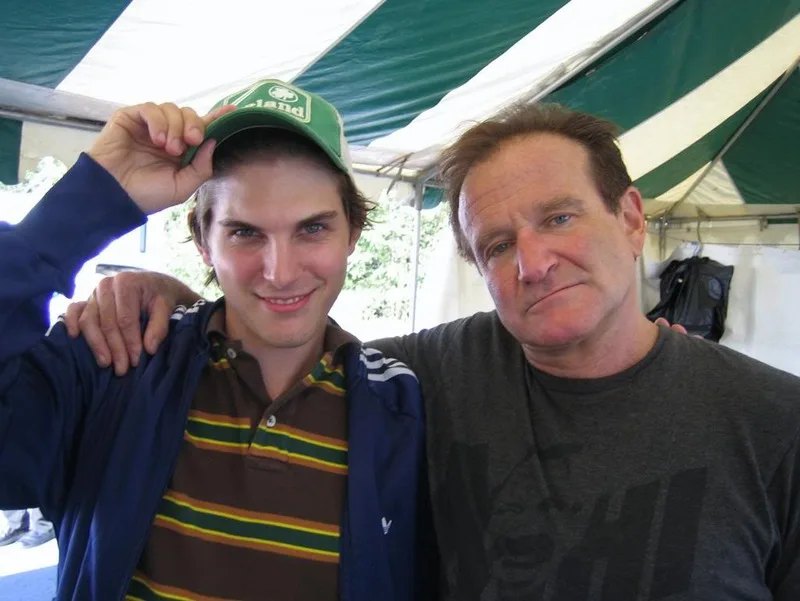 Paul Becker with Robin Williams on the set of RV